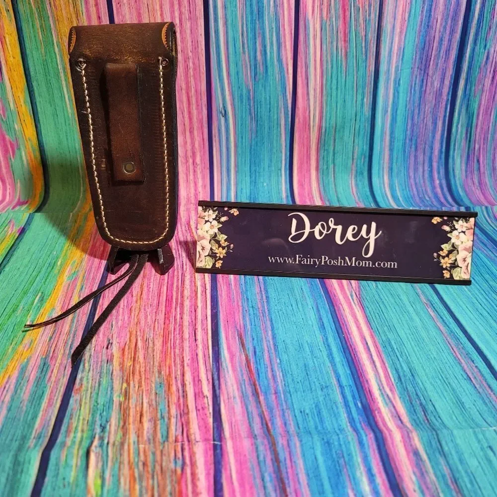 🔷️Vintage Tooled Leather Belt Loop Knife Sheath or Case Picture of Leaf